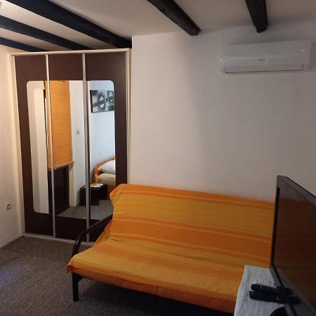 Old Town Apartment ムルテル エクステリア 写真